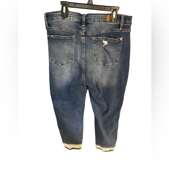 Judy Blue Sz 13/31 Blue Denim Distressed Shredded Slim Fit Stretch Boho Jeans - Picture 2 of 8